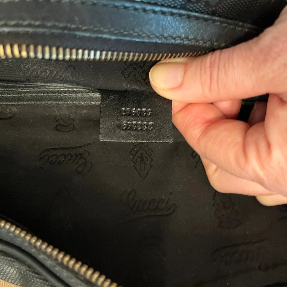 GUCCI Imprime Monogram Belt Bag Black - Picture 7 of 7